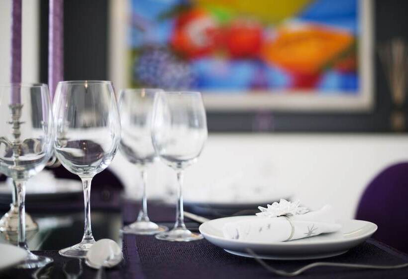 Отель Mansión María Luxury House