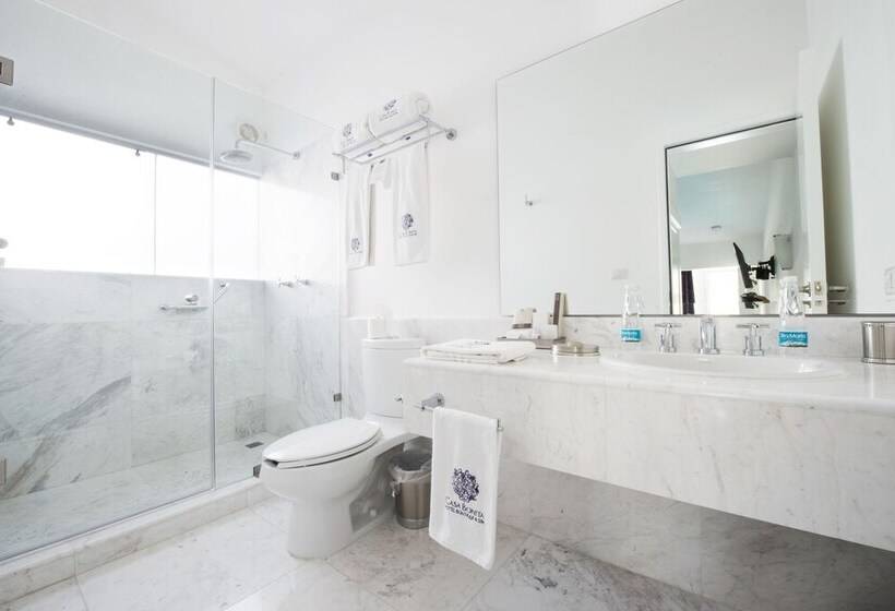 Отель Mansión María Luxury House