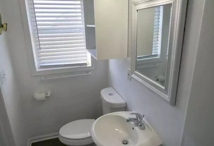 Hotelli Saltaire Cottages