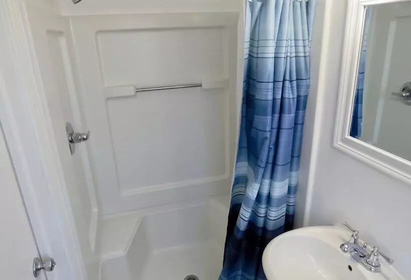 Hotelli Saltaire Cottages