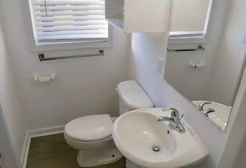 Hotelli Saltaire Cottages