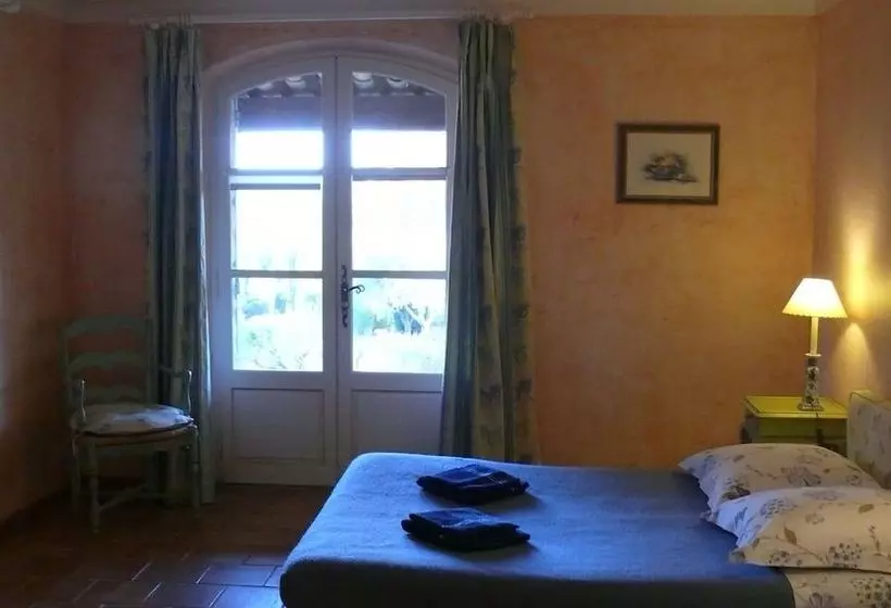 Les Bastides De L'auviduery