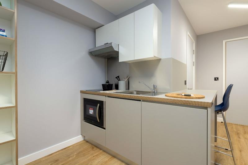 Magnificent Rooms Studios & Apartments