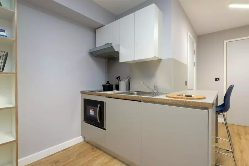 Magnificent Rooms Studios & Apartments