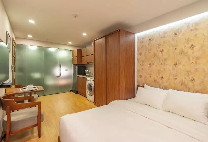 Moon West Lake Residence