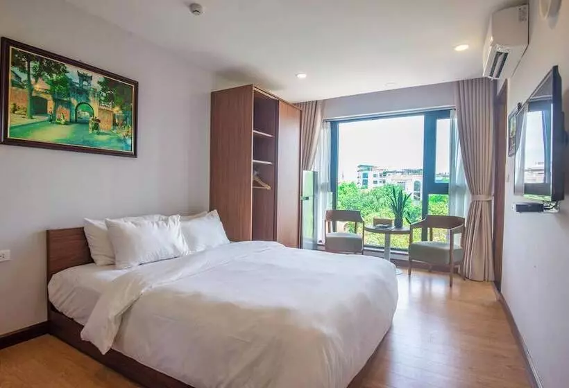 Moon West Lake Residence