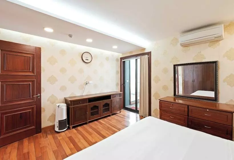 Moon West Lake Residence