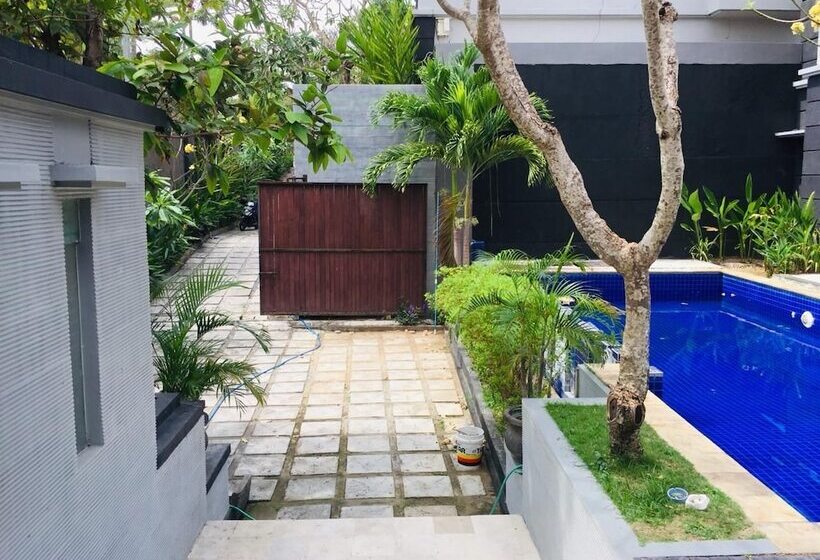 פנסיון Villa Glas