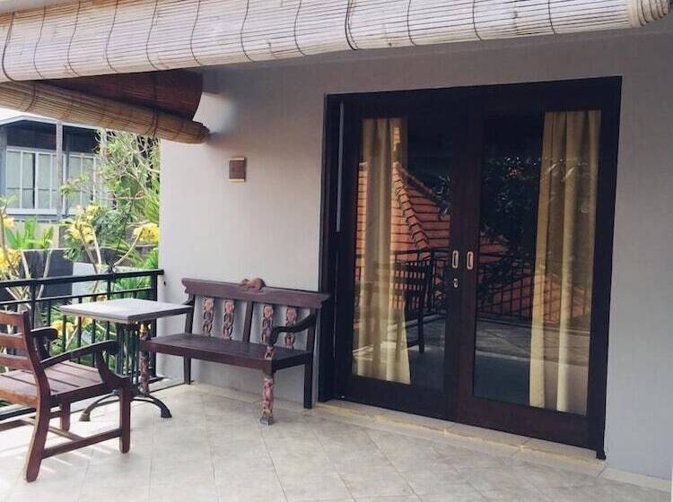 פנסיון Villa Glas