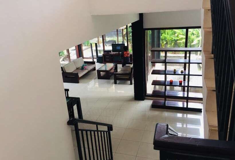 פנסיון Villa Glas