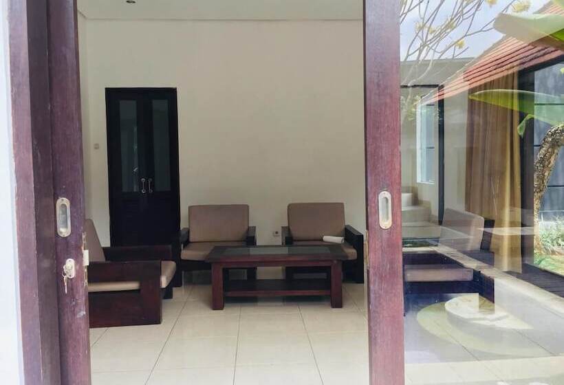 פנסיון Villa Glas