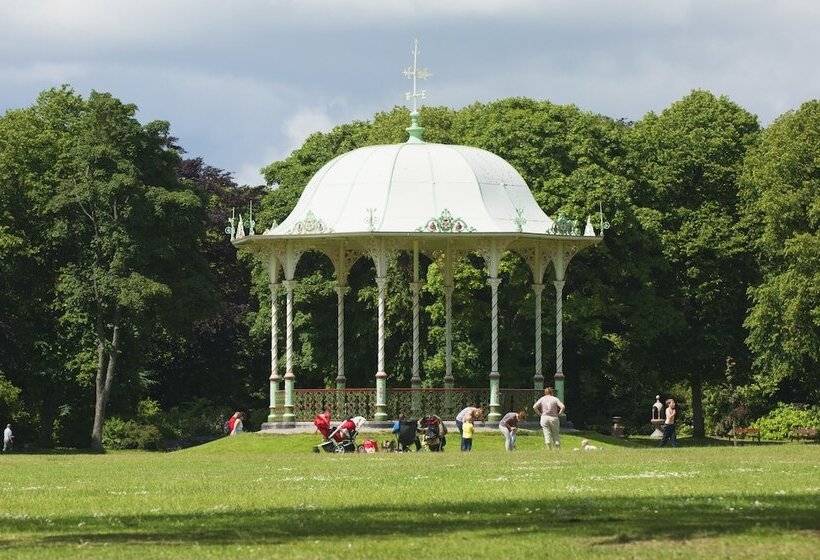 Aberdeen Lighthouse Cottages