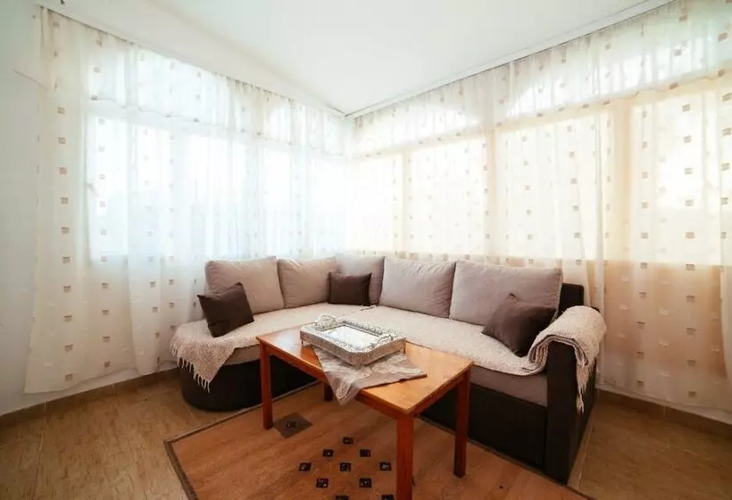 Apartments Paradise
