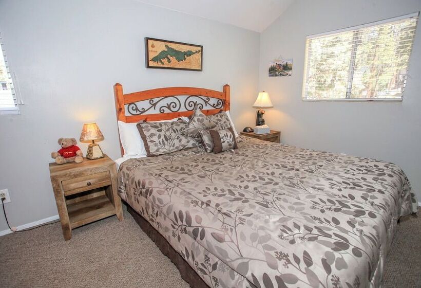 Bear Mountain Retreat