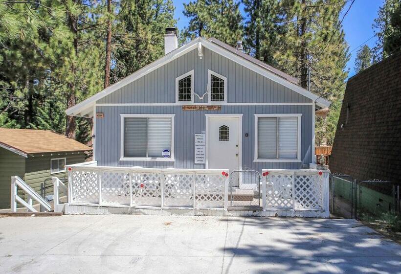 Bear Mountain Retreat