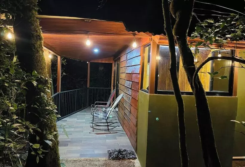 Cabañas La Montaña