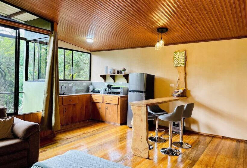 Cabañas La Montaña