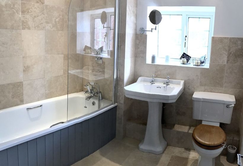 Cotswold Cottage Gems  Way Cottage