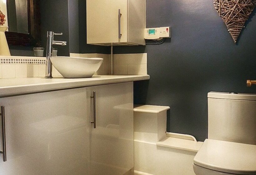 Cotswold Cottage Gems  Way Cottage