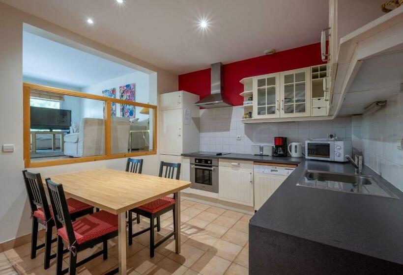 Gite Domaine Renaudin   Les Jardins Du Moulin   Moussy