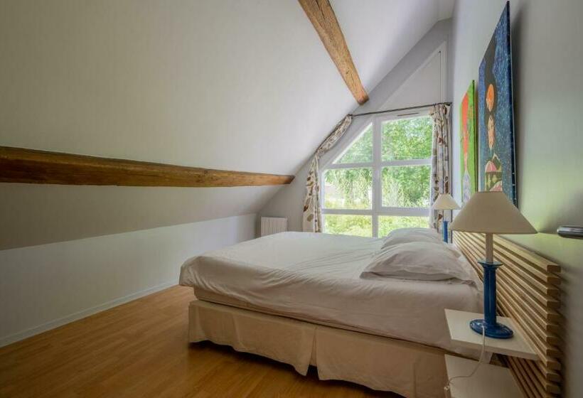 Gite Domaine Renaudin   Les Jardins Du Moulin   Moussy