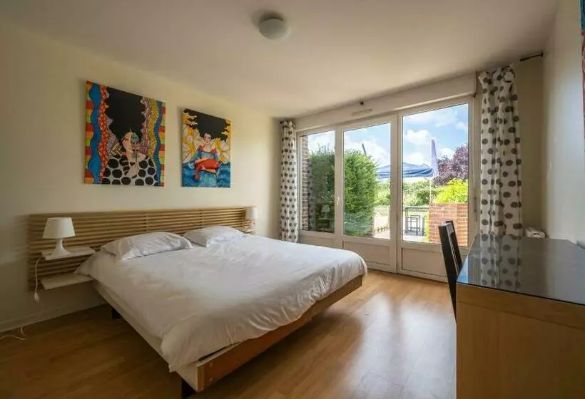 Gite Domaine Renaudin   Les Jardins Du Moulin   Moussy