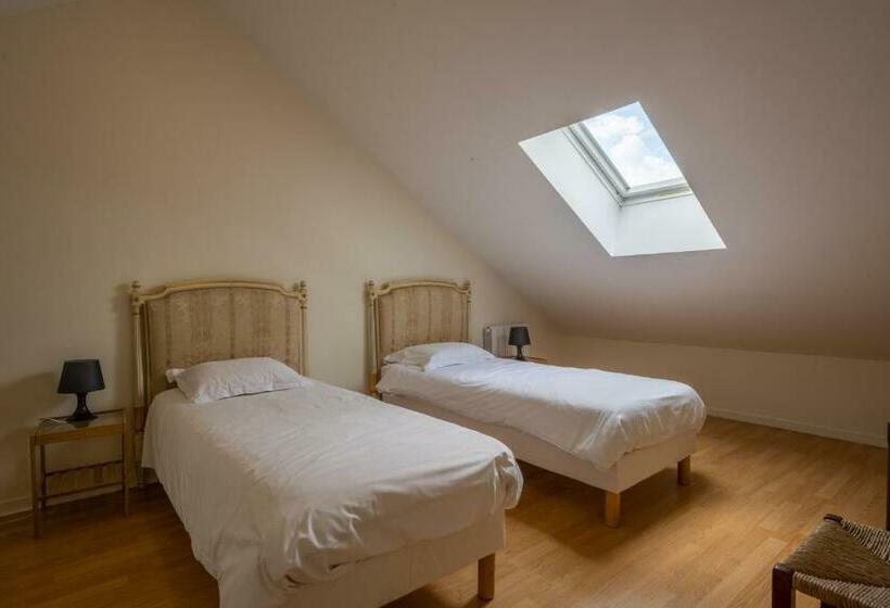 Gite Domaine Renaudin   Les Jardins Du Moulin   Moussy