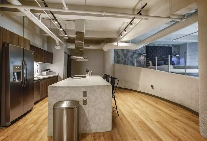 هتل Etage Executive Living