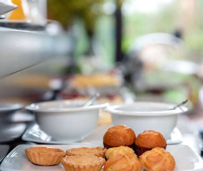 هتل Hoi An Silverbell Villa