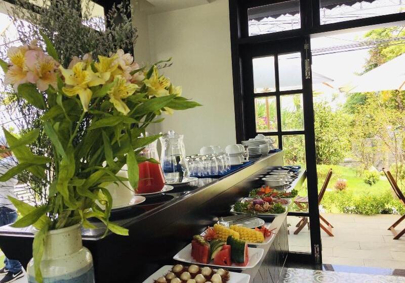 هتل Hoi An Silverbell Villa