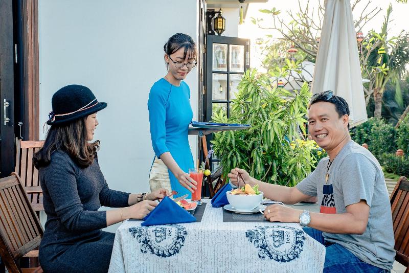 هتل Hoi An Silverbell Villa