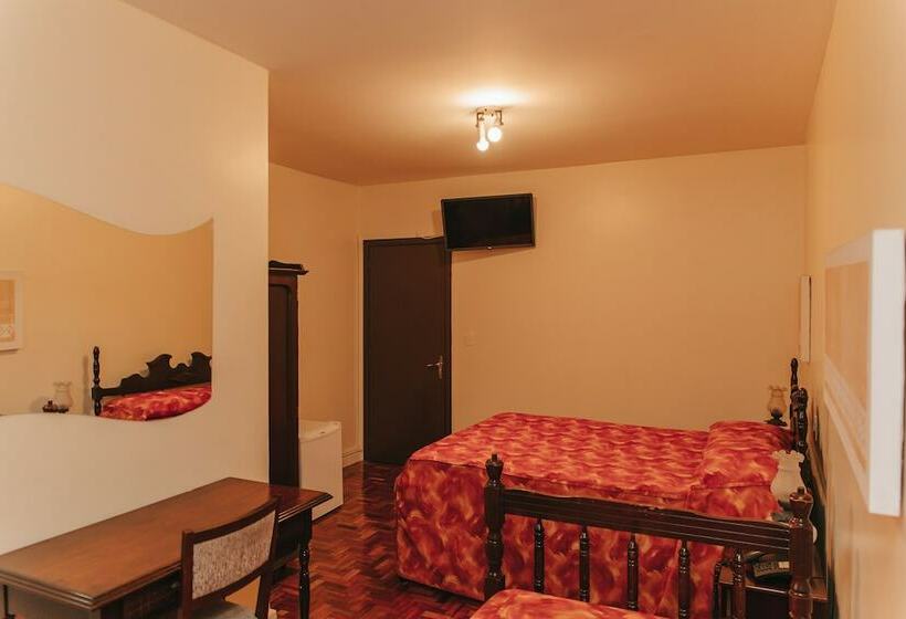 Hotel Pousada Caxiense