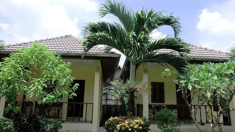 Hotel Ron's Bungalow