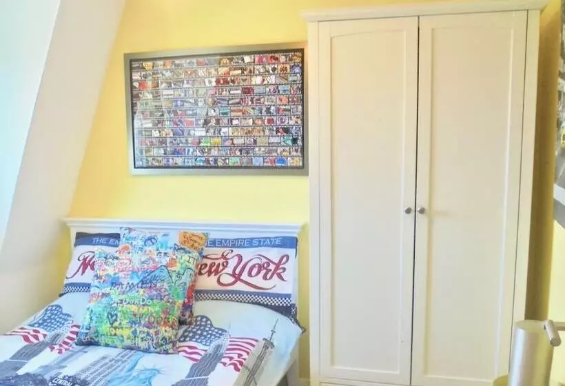 هتل روستایی Western Barn