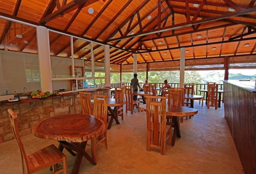 هتل Tina Nature Villa