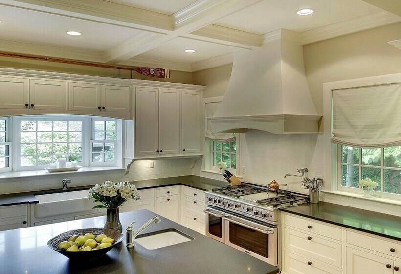 Luxury Georgian Mansion