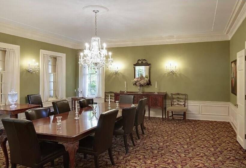 Luxury Georgian Mansion