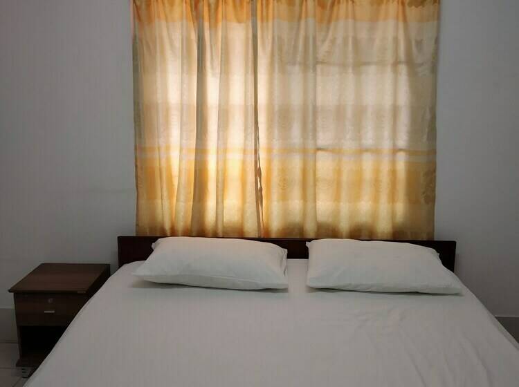 ペンション Baaris Residency & Apartment