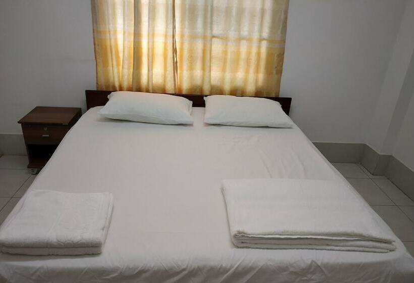 ペンション Baaris Residency & Apartment