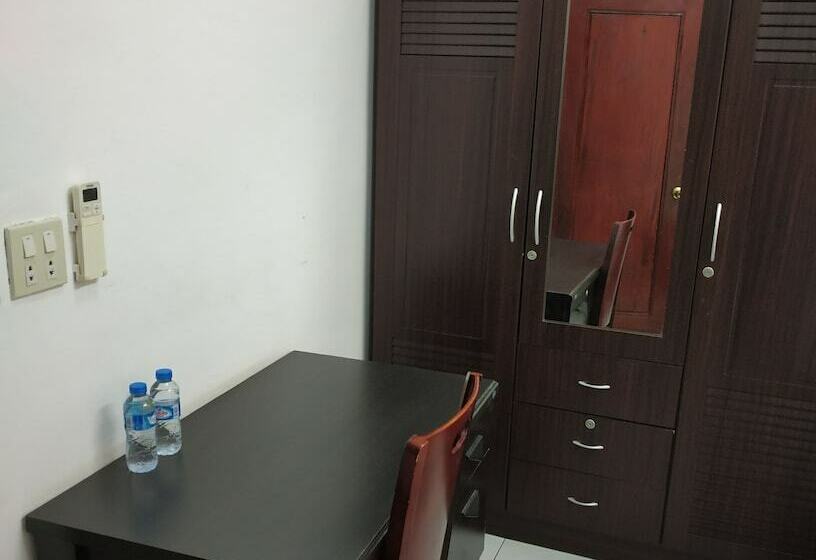 ペンション Baaris Residency & Apartment