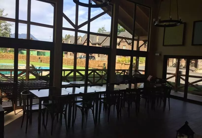 ペンション Casa En Condominio Alicura Pucón