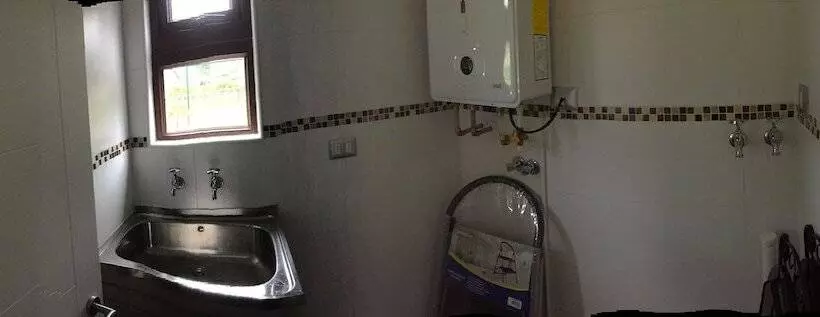 ペンション Casa En Condominio Alicura Pucón