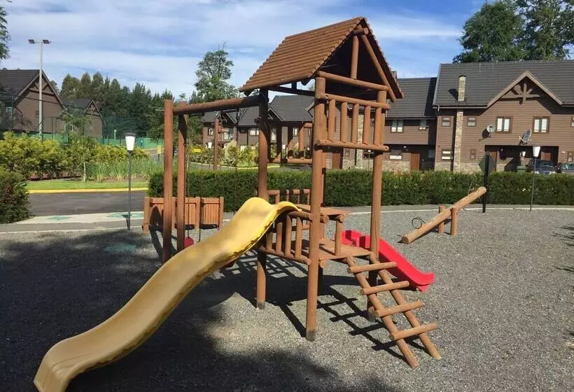 ペンション Casa En Condominio Alicura Pucón