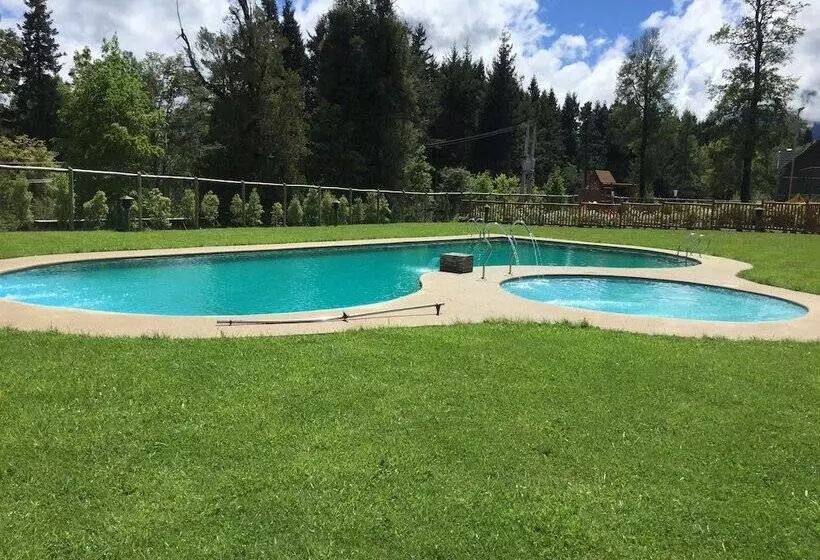 ペンション Casa En Condominio Alicura Pucón