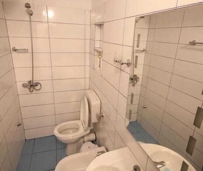 ペンション Guesthouse Altin