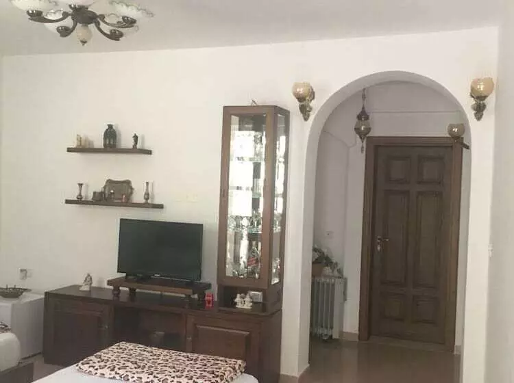 ペンション Guesthouse Altin