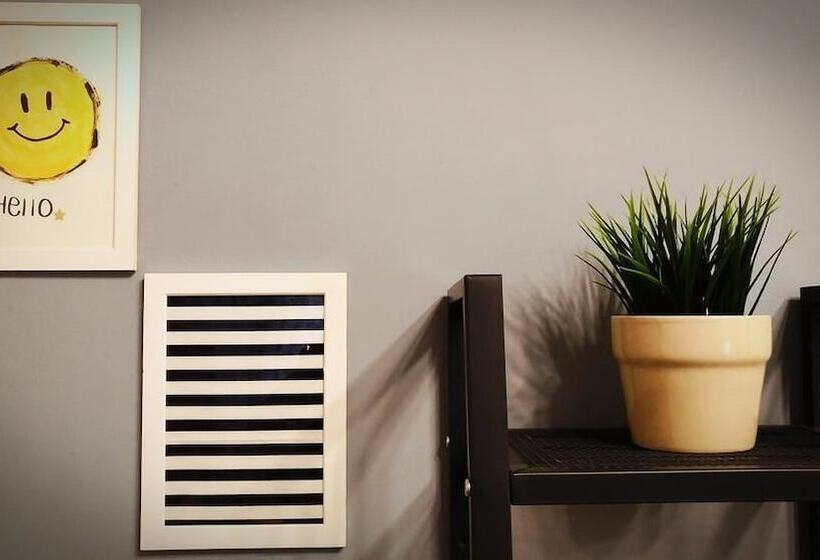 پانسیون Walk Around Tainan