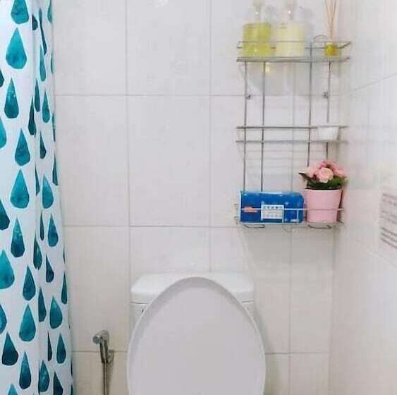 پانسیون Walk Around Tainan