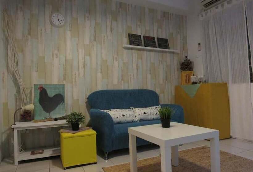 پانسیون Walk Around Tainan