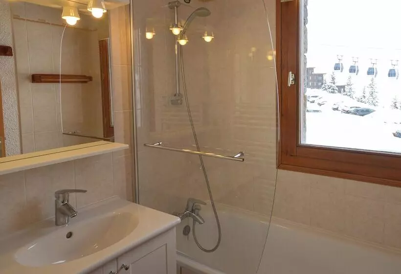 リゾートホテル Vvf Résidence Méribel Les 3 Vallées